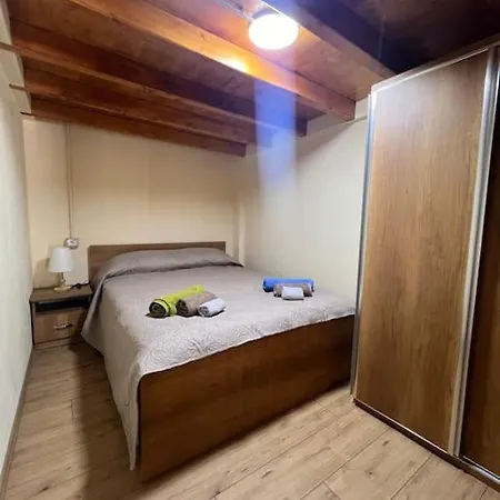 B&r 02 Apartment