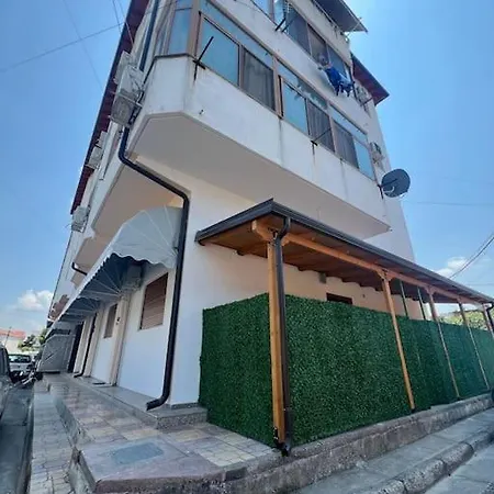 B&r 02 * Shkoder